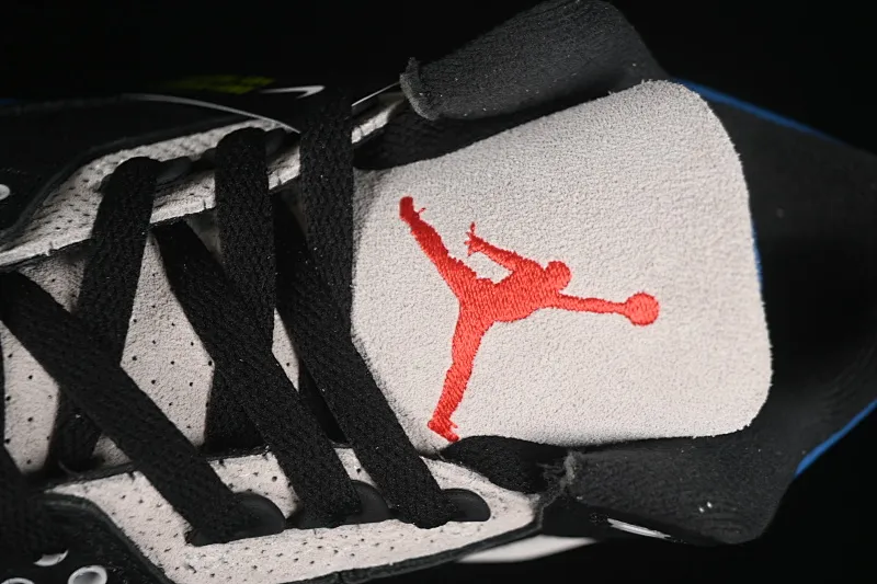 All categories Air Jordan Jordan series basketball shoes Air Jordan 3 OG version Air Jordan 3 OG "Rare Air" AJ3 Joe 3 small reverse hook IB8967-004